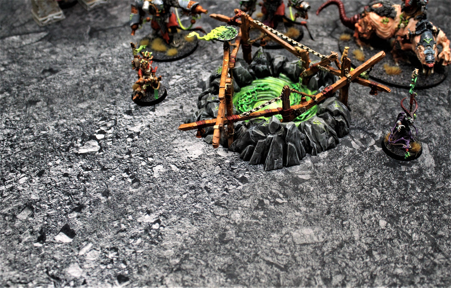 Ashen Wastelands - Neoprene Battle Mat with Bag