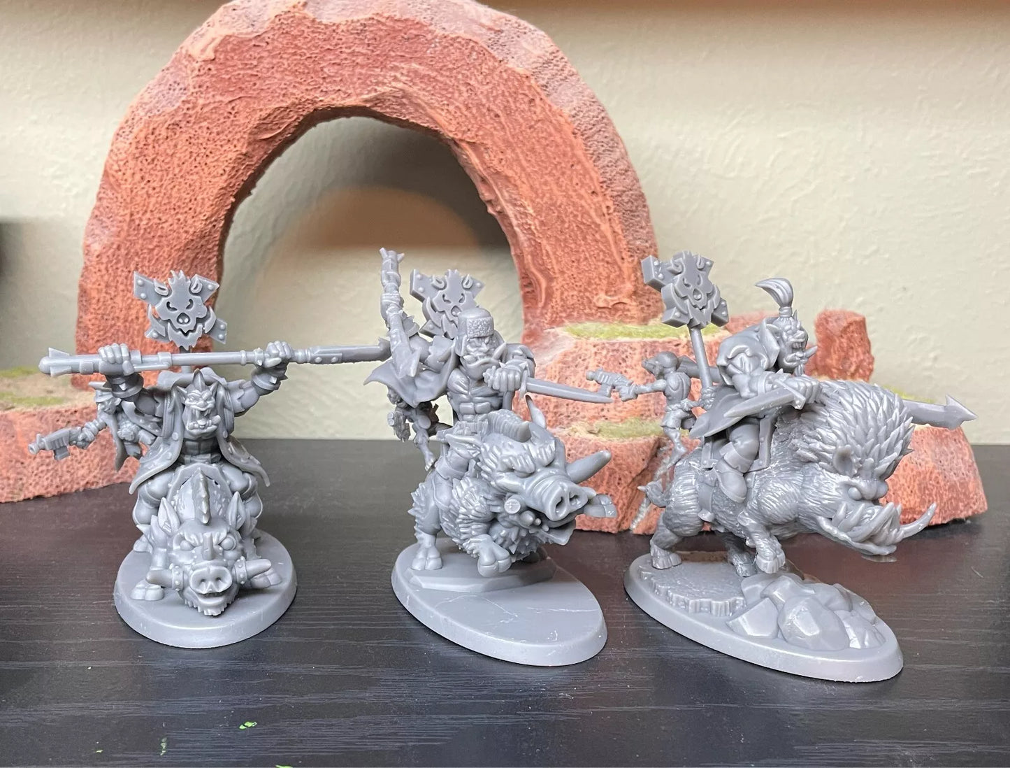 Ork Boar Riders Squad with Boss - 4 Man Squad | Compatible with W40K/WG/SF