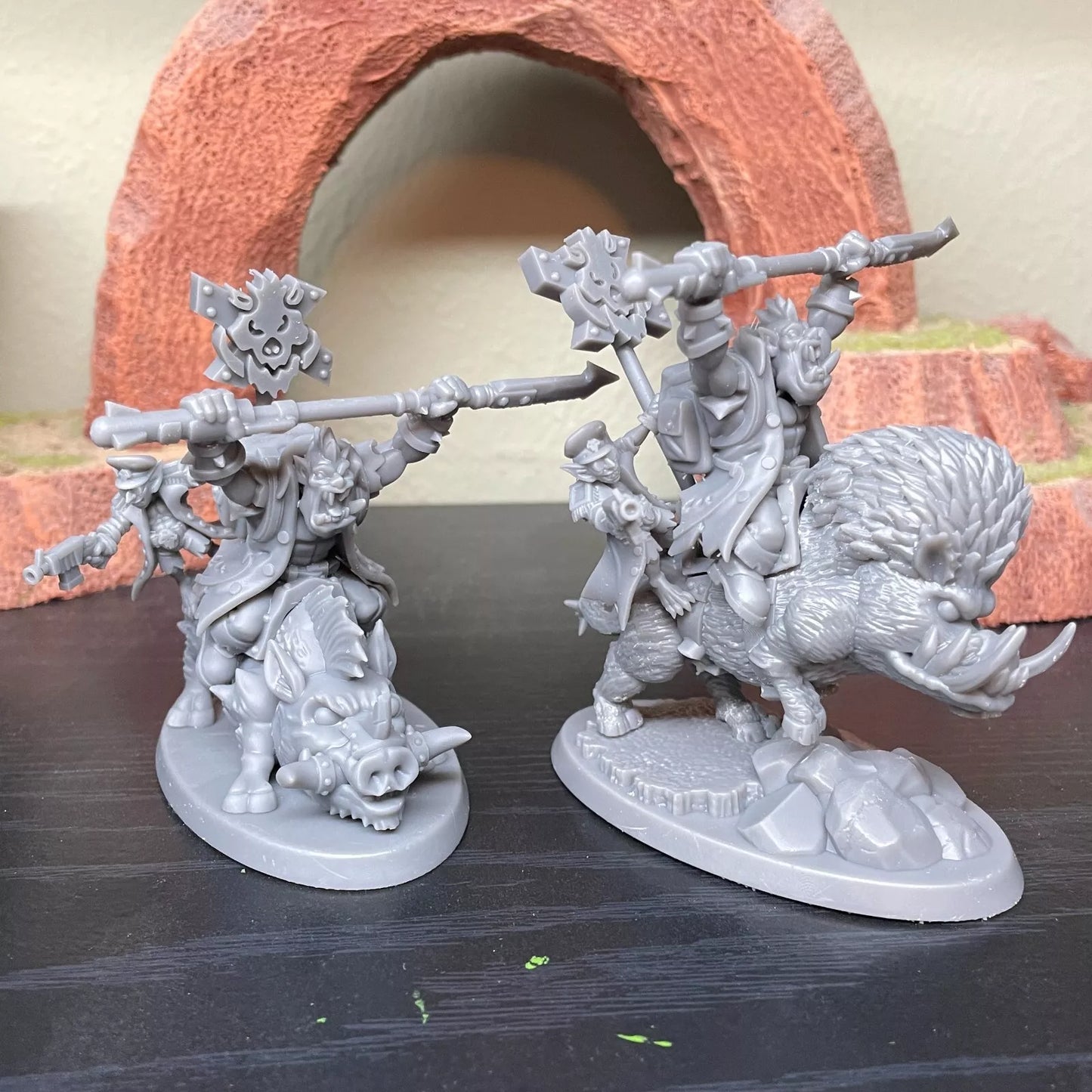Ork Boar Riders Squad with Boss - 4 Man Squad | Compatible with W40K/WG/SF