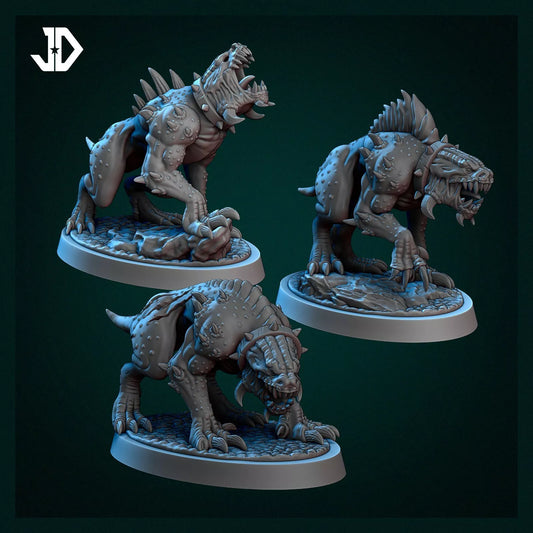 Enslaved to Darkness War Mastiff - 3 Man Unit | Compatible with W40K/WG/SF