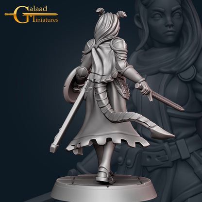 Tiefling Knight: 3D Resin Printed DnD (D&D) Pathfinder Miniatures